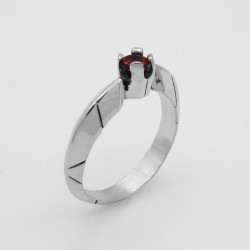 Anello Solitario Geometrico