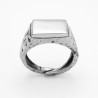 Anello Chevalier Rettangolare in Argento – Eclipse Jewel Store