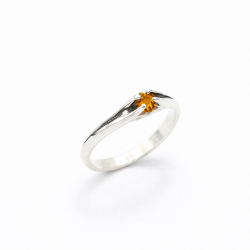 Anello Solitario con Pietra Quadrata
