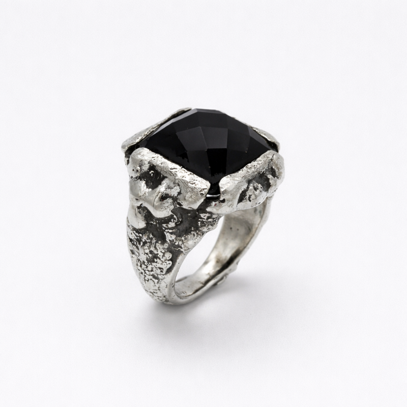 Molten Metal Chevalier Ring with Stone